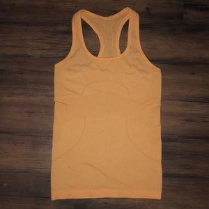 Size 4 lulu lemon tank top